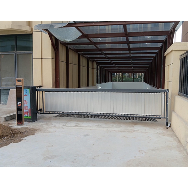 直流無(wú)刷快速進(jìn)出智能道閘